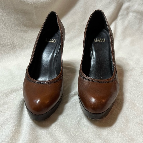 Stuart Weitzman - Picture 2 of 10